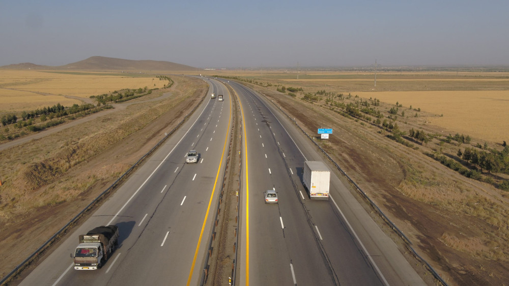 به‌سازی اتوبان قزوین-زنجان تا مهرماه ادامه دارد