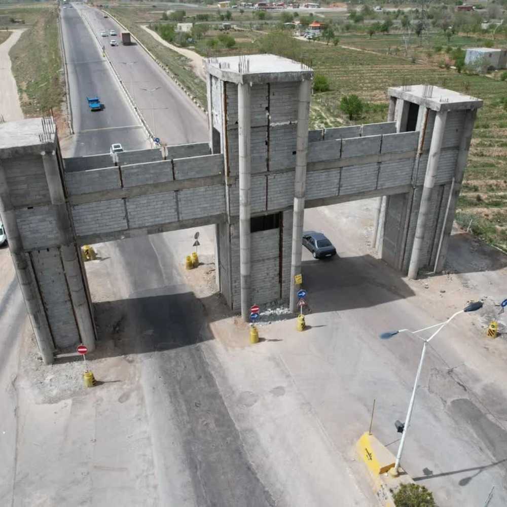ادامه عملیات اجرایی پروژه تکمیل ورودی شهر ابهر